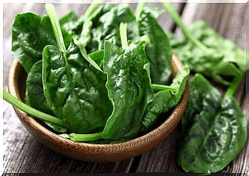 Spinach to combat hair loss