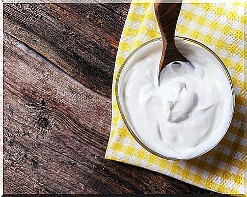 3-yogurt-natural