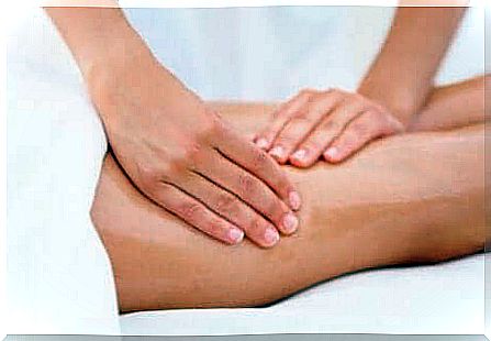 Advice for toning your thighs: massage