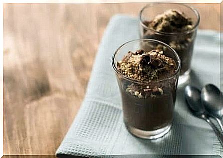 Soft tofu and chocolate smoothie to increase your protein intake