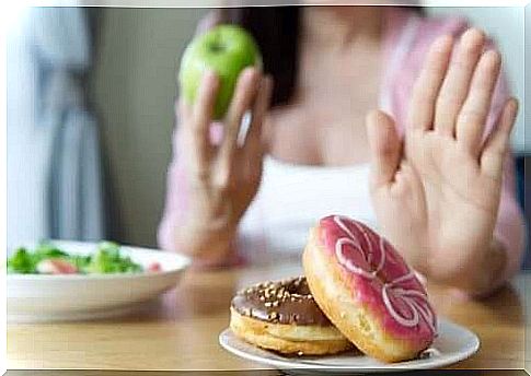 Woman chooses healthy food